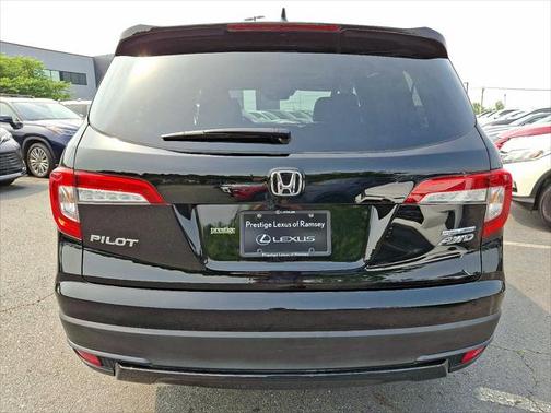 2022 Honda Pilot AWD Special Edition