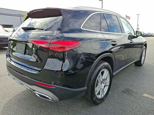 2023 Mercedes-Benz GLC 300 4MATIC