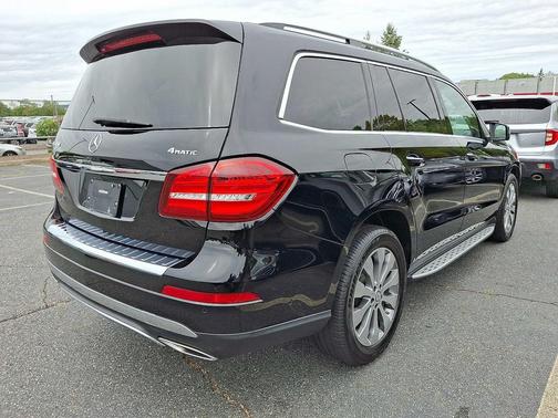 2017 Mercedes-Benz GLS 450 4MATIC