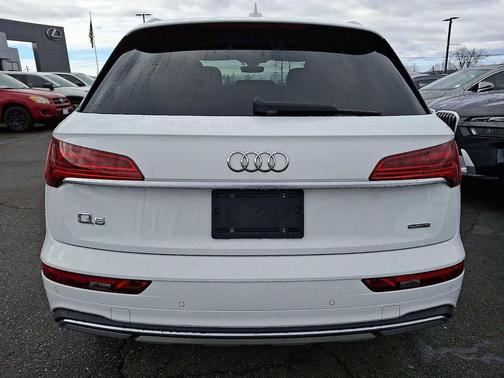 2021 Audi Q5 45 Premium