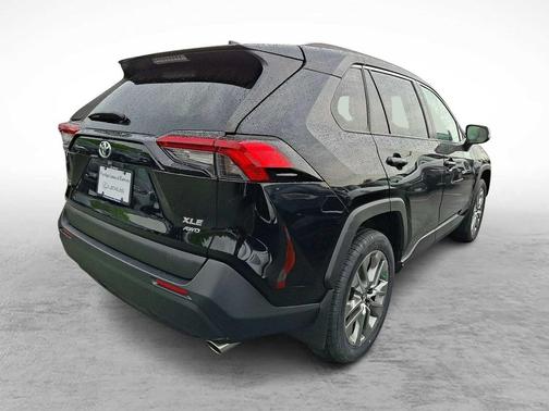 Midnight Black Metallic 2019 Toyota RAV4 XLE Premium