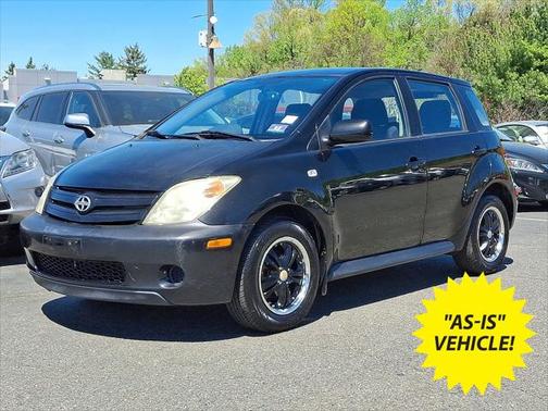 2005 Scion xA 4dr Sdn Manual