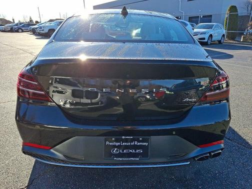 2023 Genesis G70 2.0T AWD