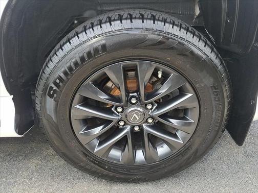 2023 Lexus GX 460 Premium