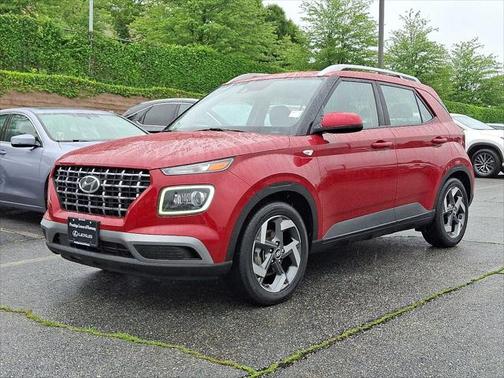 2022 Hyundai VENUE Limited