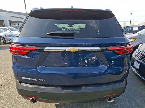Northsky Blue Metallic 2023 Chevrolet Traverse LT Leather