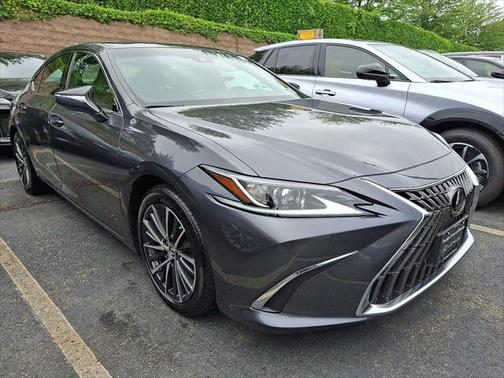 2023 Lexus ES 350 Base