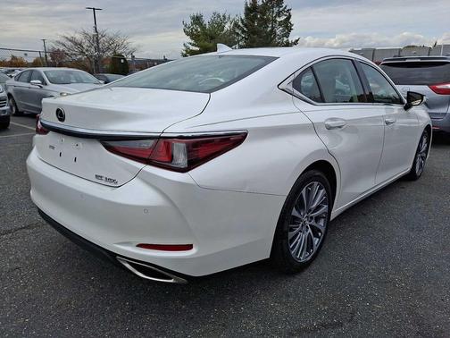 2019 Lexus ES 350 F Sport