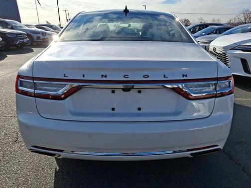 2018 Lincoln Continental Black Label