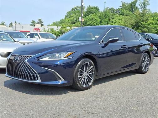 2022 Lexus ES 350 Base