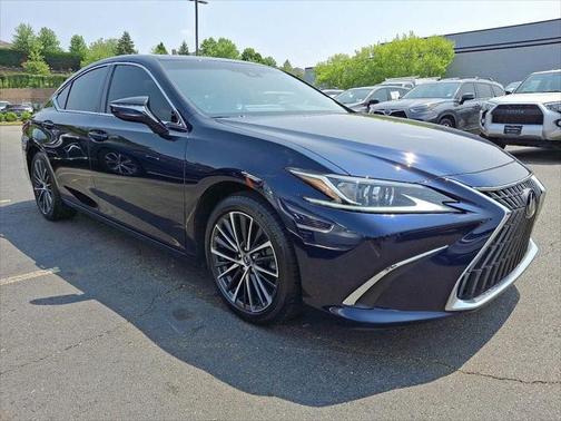 2022 Lexus ES 350 Base