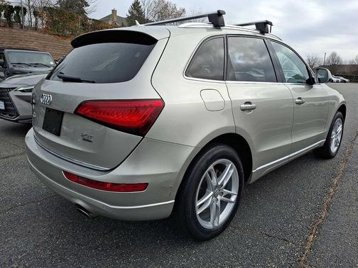 2017 Audi Q5 2.0T Premium Plus