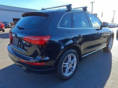 2017 Audi Q5 2.0T Premium Plus