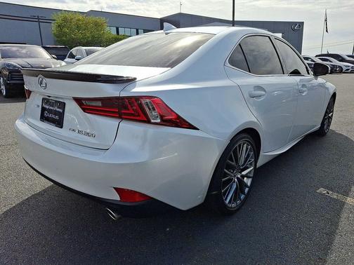2016 Lexus IS 300 Base