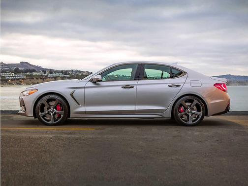 Santiago Silver 2019 Genesis G70 3.3T Advanced