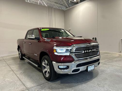 Delmonico Red Pearlcoat 2021 RAM 1500 Laramie