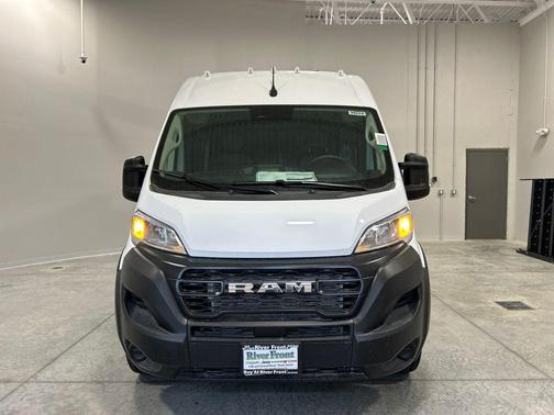 Bright White Clearcoat 2026 RAM ProMaster 2500 Tradesman