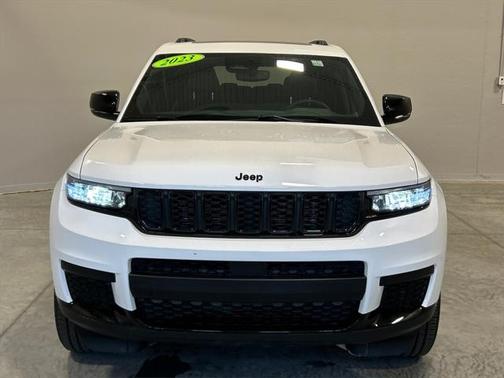 2023 Jeep Grand Cherokee L Altitude X 4x4