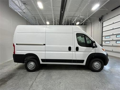 2025 RAM ProMaster 2500 High Roof