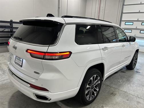 2023 Jeep Grand Cherokee L Overland