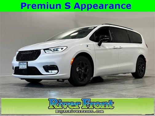 2025 Chrysler Pacifica Hybrid Select