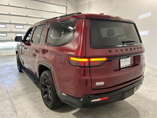 2023 Jeep Wagoneer Series II
