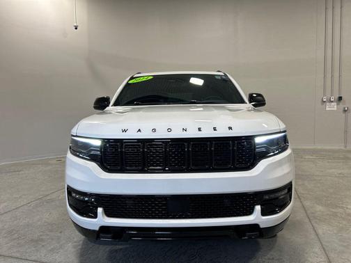 Bright White Clearcoat 2024 Jeep Wagoneer L Series II Carbide 4x4