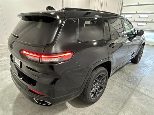 2025 Jeep Grand Cherokee L Summit