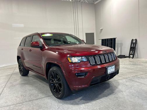 Velvet Red Pearlcoat 2020 Jeep Grand Cherokee Altitude
