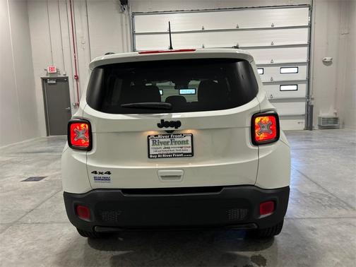 2022 Jeep Renegade Altitude
