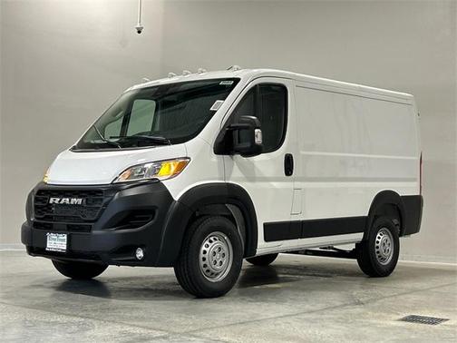 2025 RAM ProMaster 1500 Low Roof