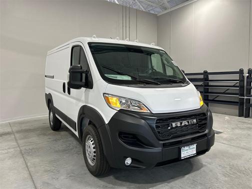 2025 RAM ProMaster 1500 Low Roof