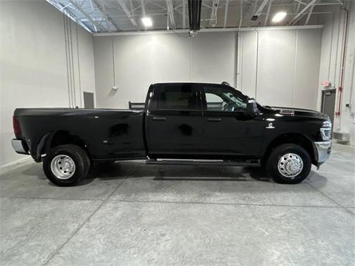 2025 RAM 3500 Tradesman