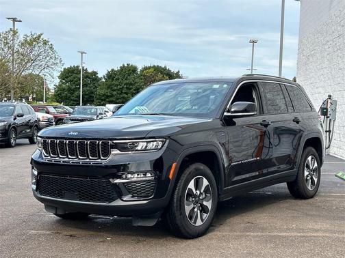 2022 Jeep Grand Cherokee 4xe Base