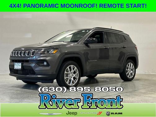 Granite Crystal Metallic Clearcoat 2023 Jeep Compass Latitude Lux