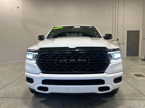 Bright White Clearcoat 2023 RAM 1500 Big Horn/Lone Star