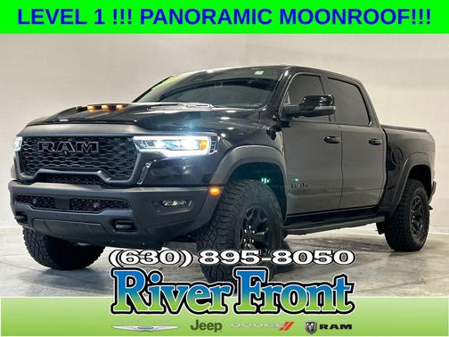 Diamond Black Crystal Pearlcoat 2025 RAM 1500 RHO Crew Cab 4x4 5'7' Box