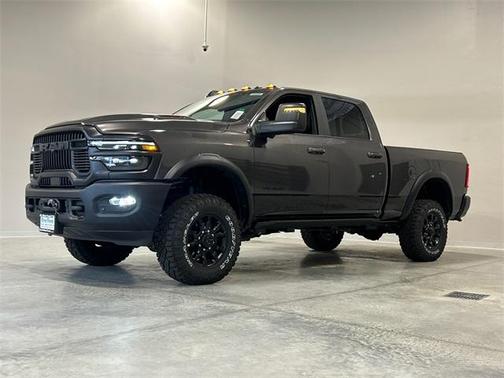 2025 RAM 2500 Rebel/Power Wagon