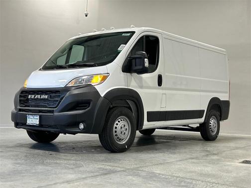 2025 RAM ProMaster 2500 Base