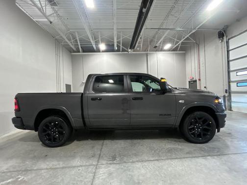 Granite Crystal Metallic Clearcoat 2026 RAM 1500 Laramie