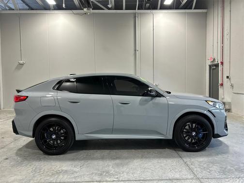 2024 BMW X2 M35i