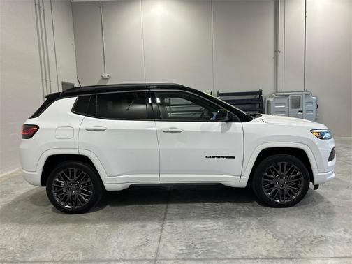 2022 Jeep Compass Altitude