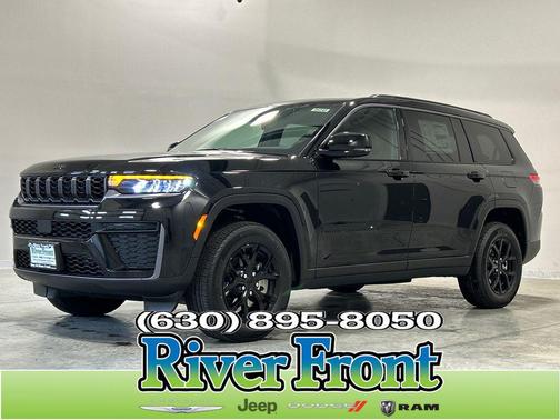 Diamond Black Crystal Pearlcoat 2026 Jeep Grand Cherokee L Altitude