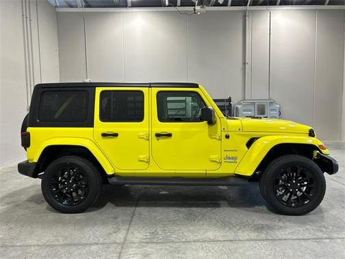 2022 Jeep Wrangler Unlimited 4xe Sahara
