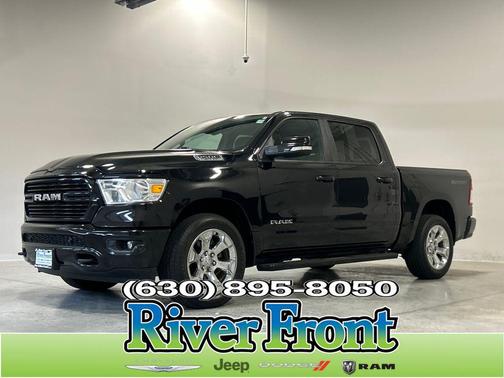 Diamond Black Crystal Pearlcoat 2020 RAM 1500 Big Horn/Lone Star