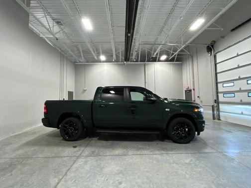 Serrano Green Metallic 2026 RAM 1500 Laramie