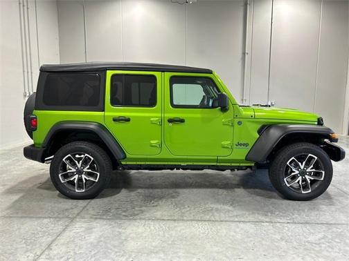 2025 Jeep Wrangler 4xe Sport