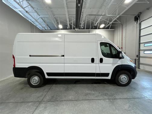 2025 RAM ProMaster 2500 High Roof