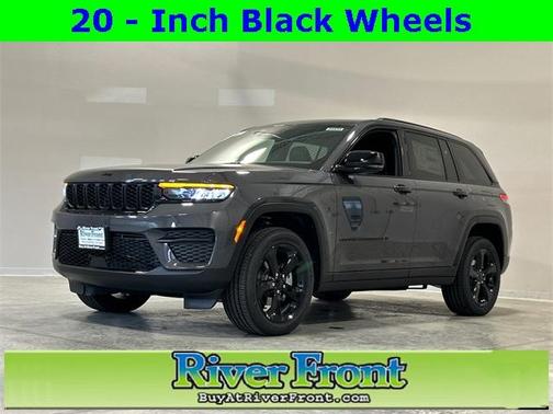 2025 Jeep Grand Cherokee Laredo