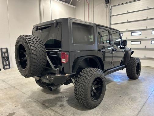 Black Clearcoat 2013 Jeep Wrangler Unlimited Sahara